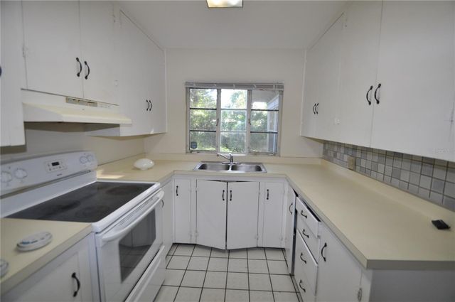 519 VERN DRIVE, Orlando, FL 32805