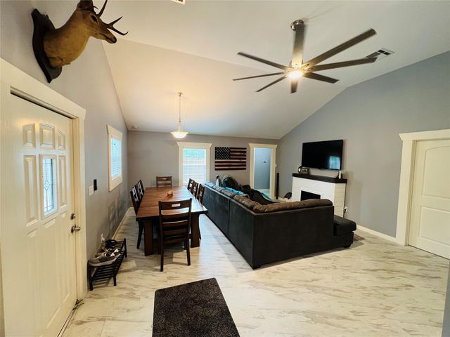 110 Andrea Road, Livingston, TX 77351