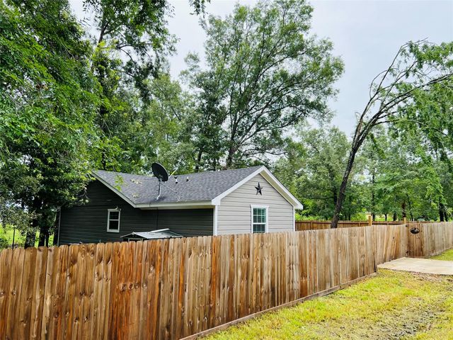 110 Andrea Road, Livingston, TX 77351