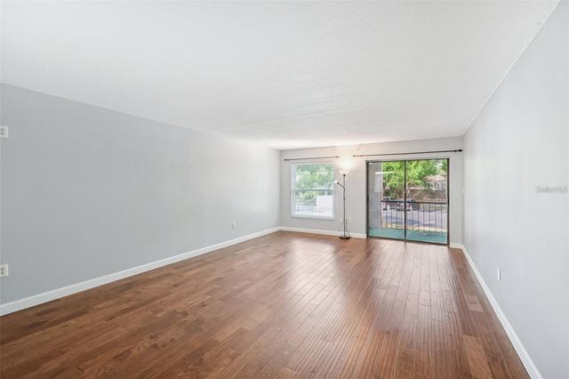 610 CRANES WAY 207, Altamonte Springs, FL 32701