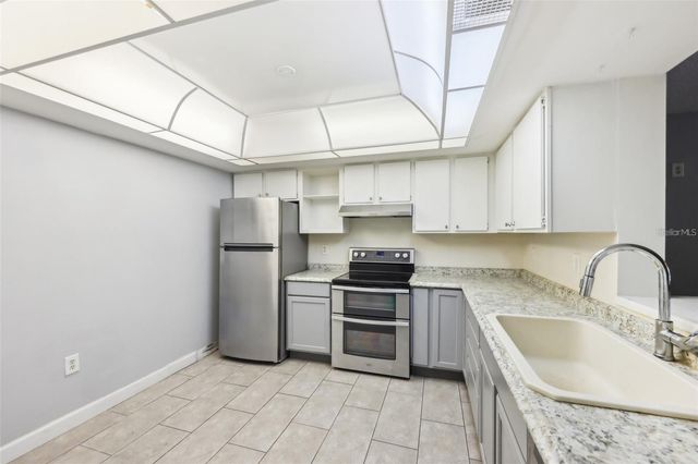 610 CRANES WAY 207, Altamonte Springs, FL 32701