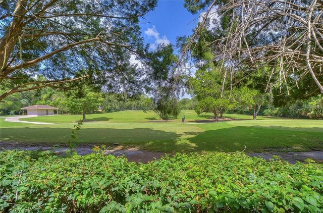 14810 PAR CLUB CIRCLE, Tampa, FL 33618