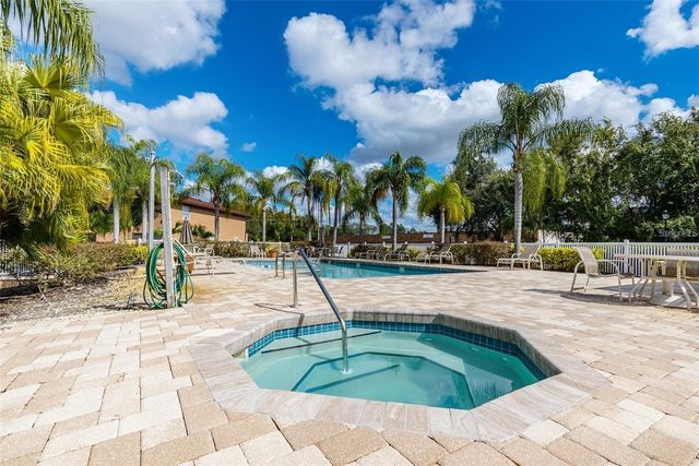 14810 PAR CLUB CIRCLE, Tampa, FL 33618