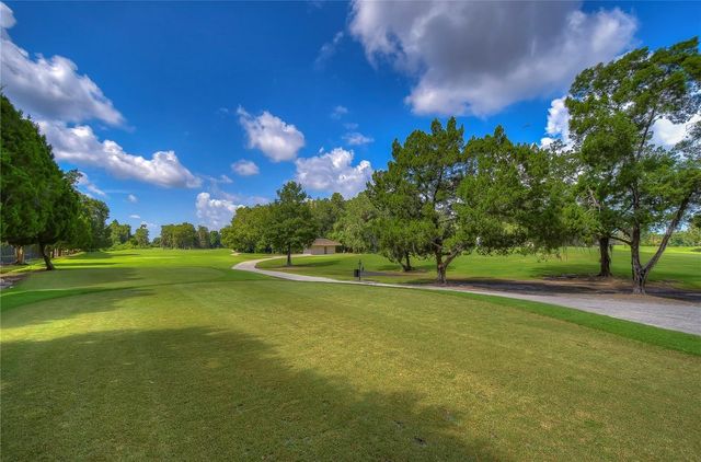 14810 PAR CLUB CIRCLE, Tampa, FL 33618