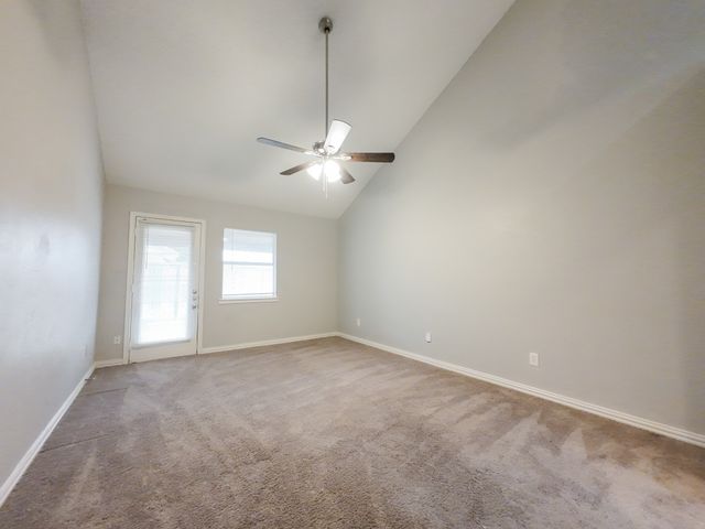 820 Via Madonna, Mesquite, TX 75150