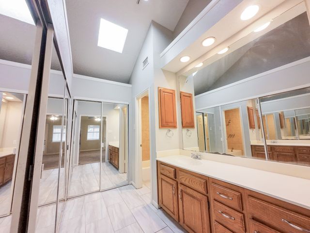 820 Via Madonna, Mesquite, TX 75150