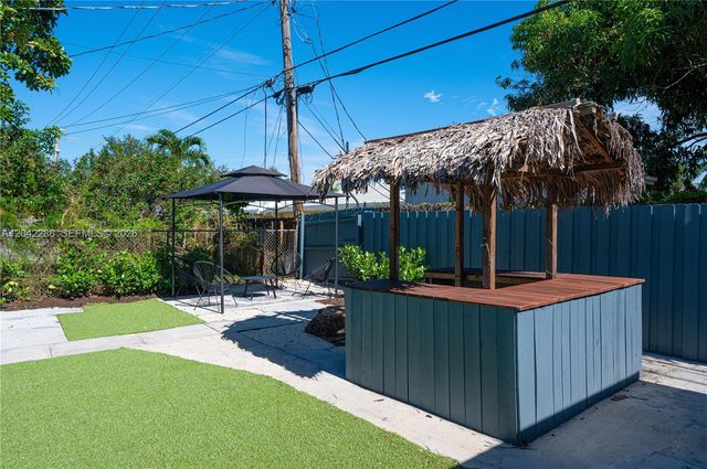 1236 NE 16 Avenue, Fort Lauderdale, FL 33304