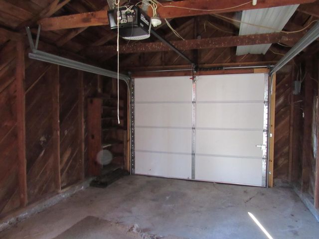 636 W Washington Street, Marshfield, MO 65706