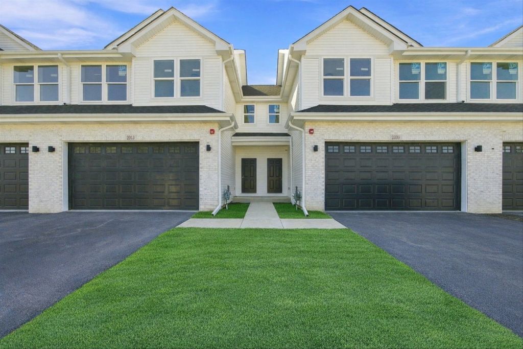 2013 Princess Court, Lockport, IL 60441 — exterior