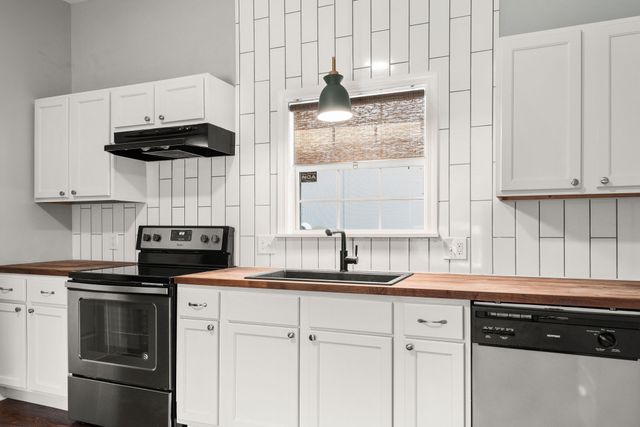 1021 N 6th St, Nashville, TN 37207