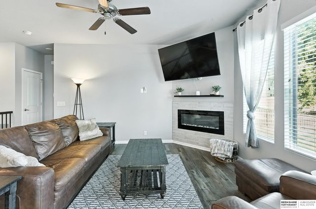 14812 Leeman Street, Bennington, NE 68007