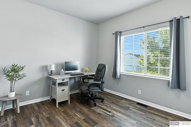 14812 Leeman Street, Bennington, NE 68007