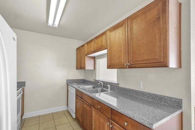 506 Wingspan Way, Crestview, FL 32536