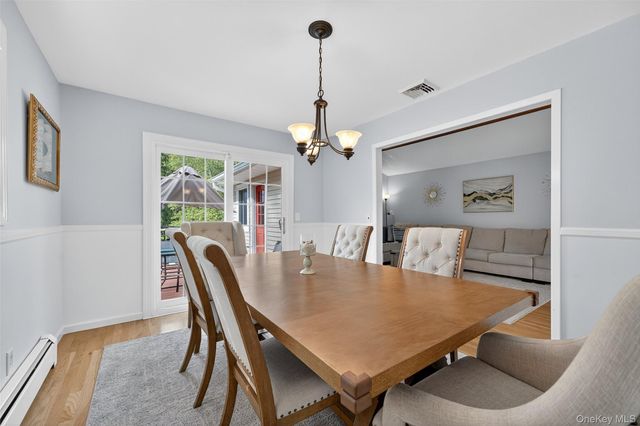 10 Karen Drive, Monroe, NY 10950