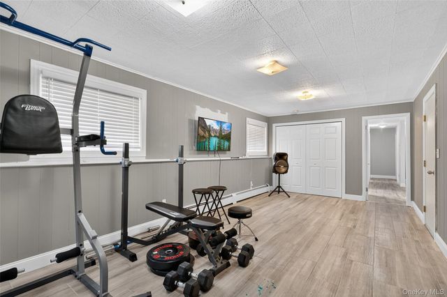 10 Karen Drive, Monroe, NY 10950