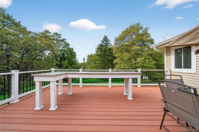 10 Karen Drive, Monroe, NY 10950