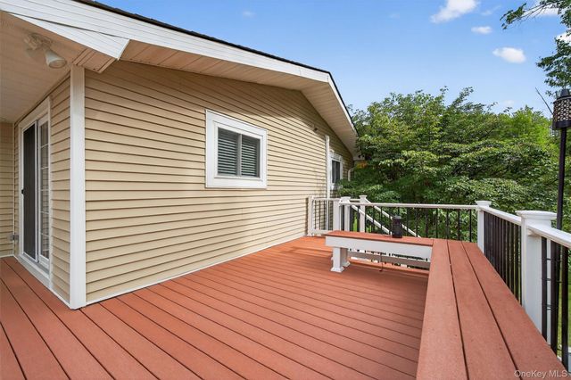 10 Karen Drive, Monroe, NY 10950