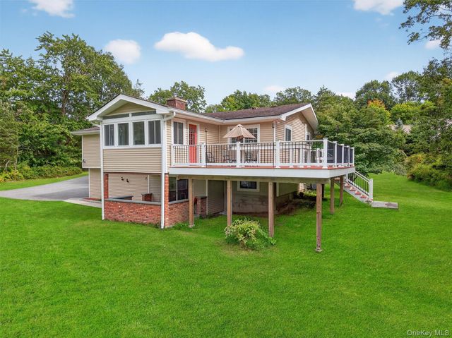 10 Karen Drive, Monroe, NY 10950