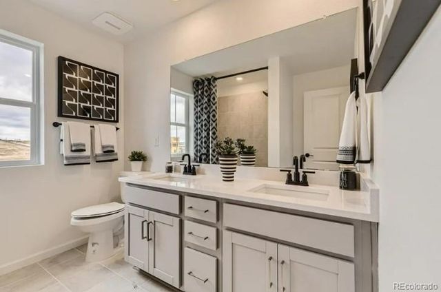 16637 W 92nd Place, Arvada, CO 80007