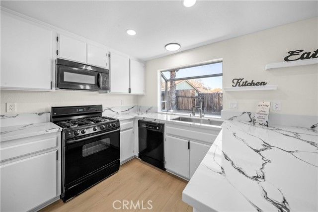 43909 Estrella, Lancaster, CA 93535