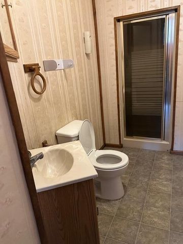 42 Champlain Street, Rouses Point, NY 12979