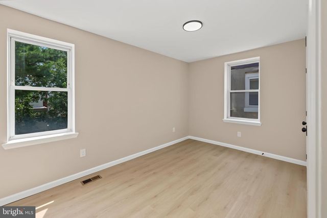 518 LINE ST, Camden, NJ 08103