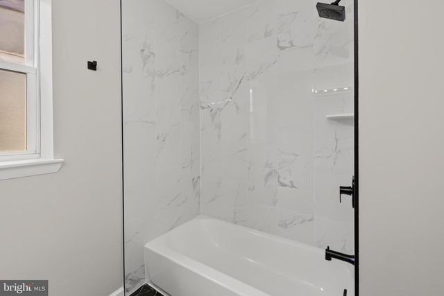 518 LINE ST, Camden, NJ 08103
