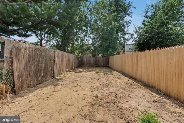 518 LINE ST, Camden, NJ 08103