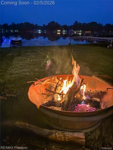 5612 Bullard Road, Hartland Township, MI 48430