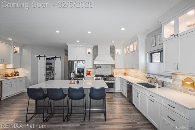 5612 Bullard Road, Hartland Township, MI 48430