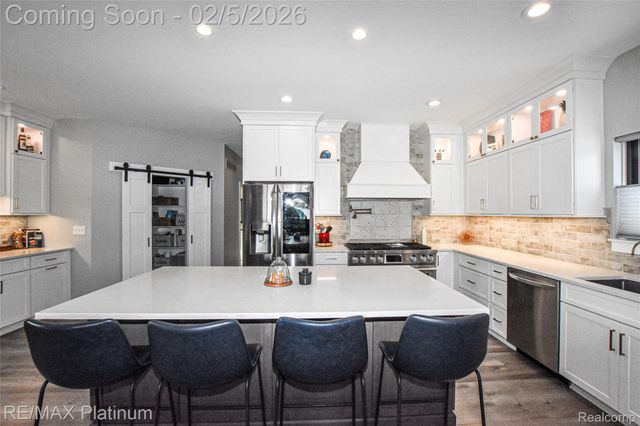 5612 Bullard Road, Hartland Township, MI 48430