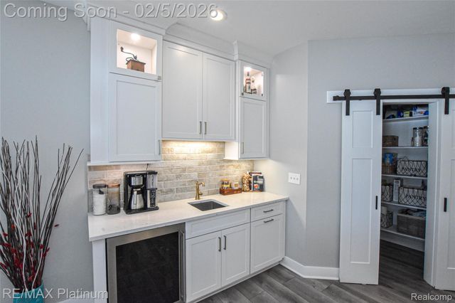 5612 Bullard Road, Hartland Township, MI 48430