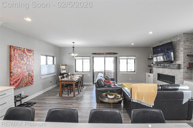 5612 Bullard Road, Hartland Township, MI 48430