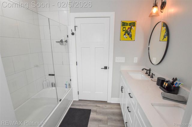 5612 Bullard Road, Hartland Township, MI 48430