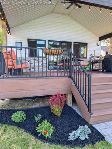 5612 Bullard Road, Hartland Township, MI 48430