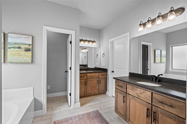 2131 Periwinkle Place, Centerton, AR 72719