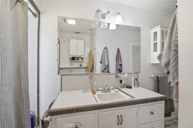721 W Colorado, Monrovia, CA 91016