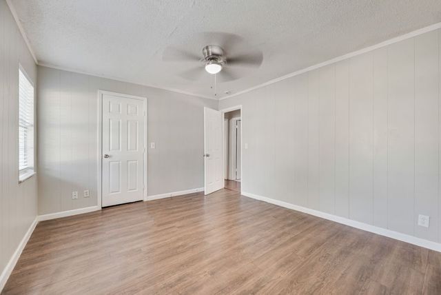 4008 Springdale Road, Haltom City, TX 76111