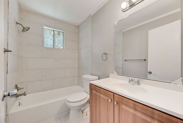 4008 Springdale Road, Haltom City, TX 76111