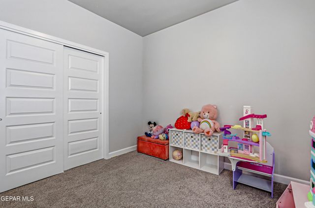 111 SARAH Trail, Sunland Park, NM 88008