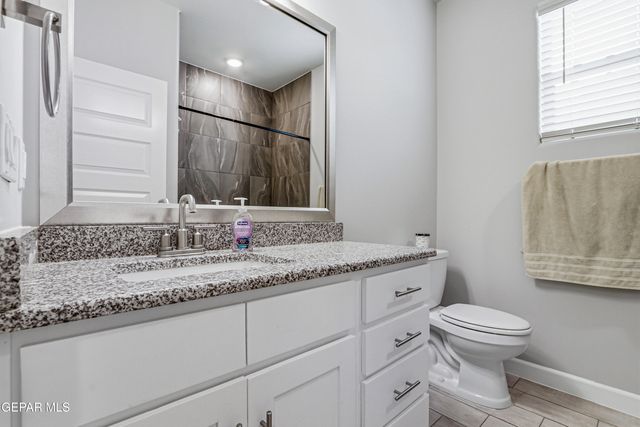 111 SARAH Trail, Sunland Park, NM 88008