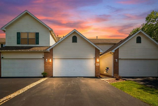 16017 W Iroquois Drive, Lockport, IL 60441