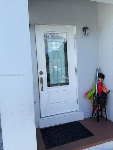 2376 NW 104th St, Miami, FL 33147