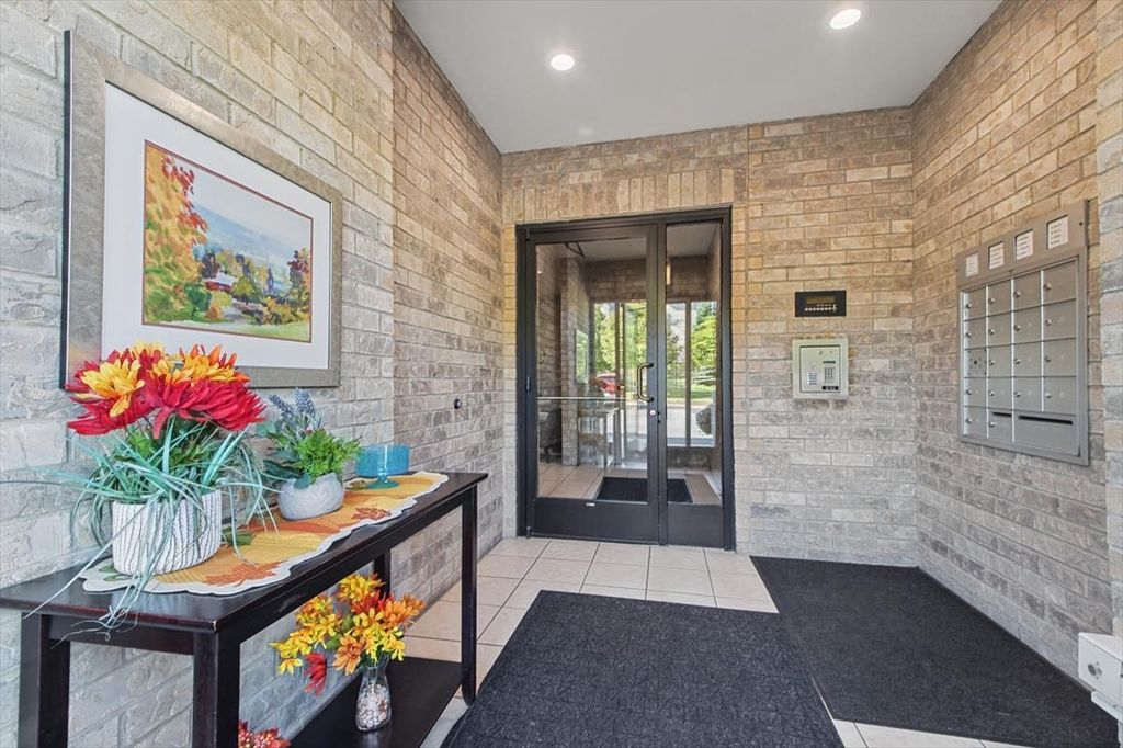 11131 Waters Edge Drive 1B, Orland Park, IL 60467 — photo 3
