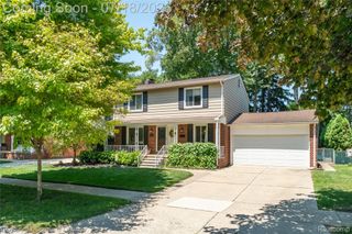309 Amelia Avenue, Royal Oak, MI 48073