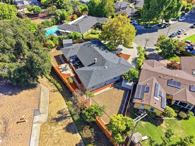 1581 Edmond Court, San Jose, CA 95125