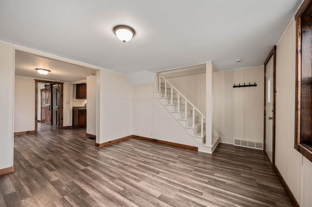 421 NW 8th Avenue, Grand Rapids, MN 55744