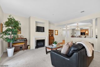 7101 Ravenscroft Rd, Clifton City, NJ 07013