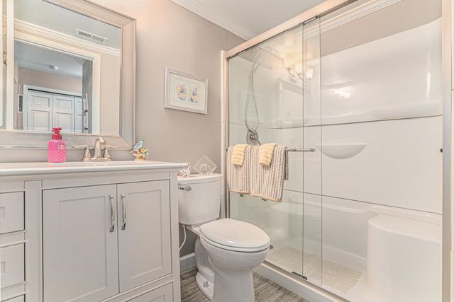 1077 Greenleaf Blvd Apt 214, Elkhart, IN 46514