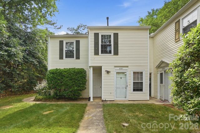 8501 Pine Thicket Court, Charlotte, NC 28226